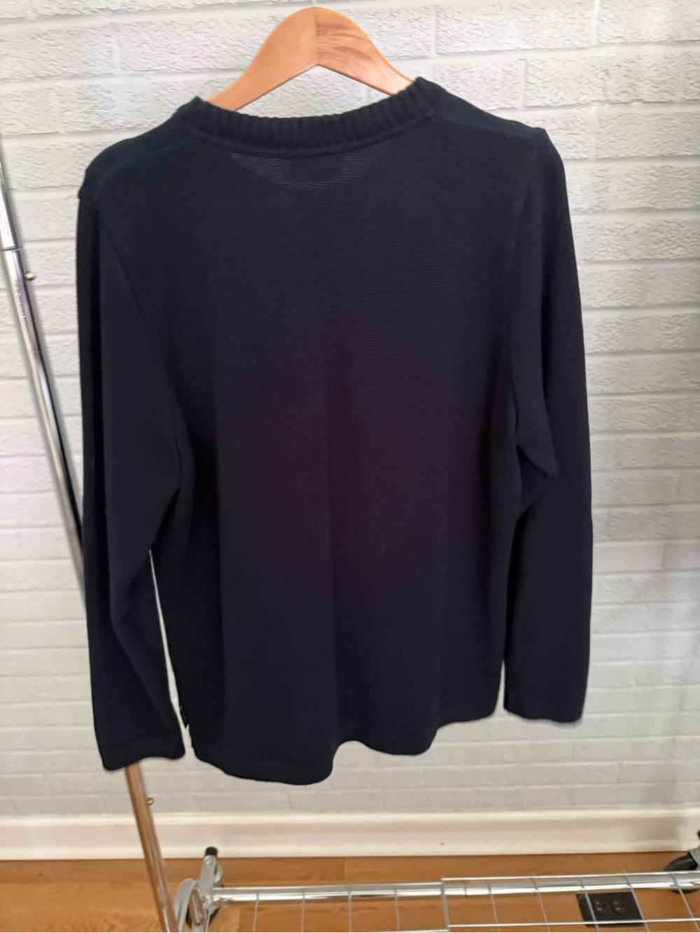 Holebrook NEWPORT Navy Knit Crew Sweater with White Lettering - Worn Once - Picture 4 of 5